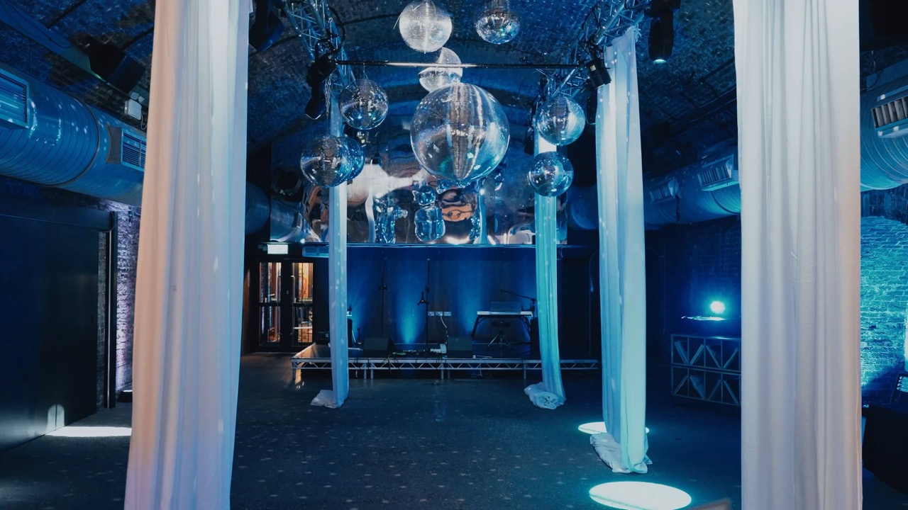 Gallery 4